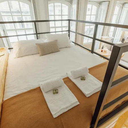 Deluxe By Hosty Апартаменты